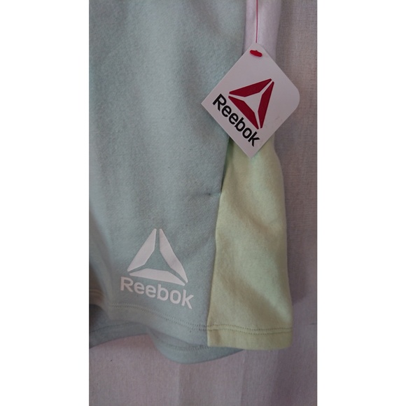 Super Soft Reebok Colorblock Shorts - Picture 3 of 4